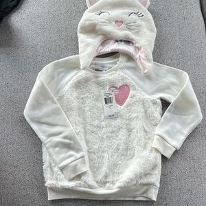 Girls sweater/hat set